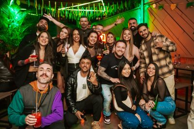 BDT + QUE TEMPO BOM - HITS 80, 90, 2000 — foto 16